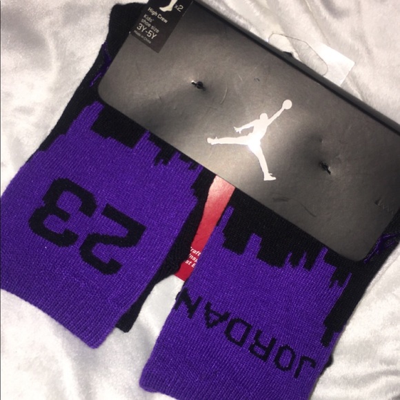 purple jordan socks